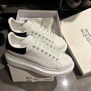 Alexander McQueen Oversized Sneakers White Jet Black